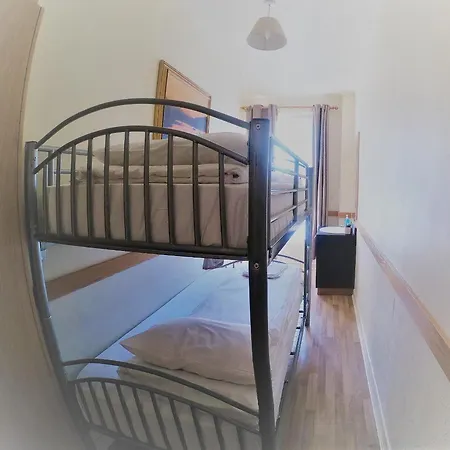 ゲストハウス Pillar