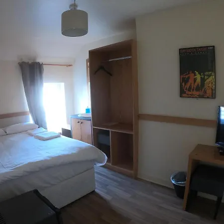 Pillar Vendégház *